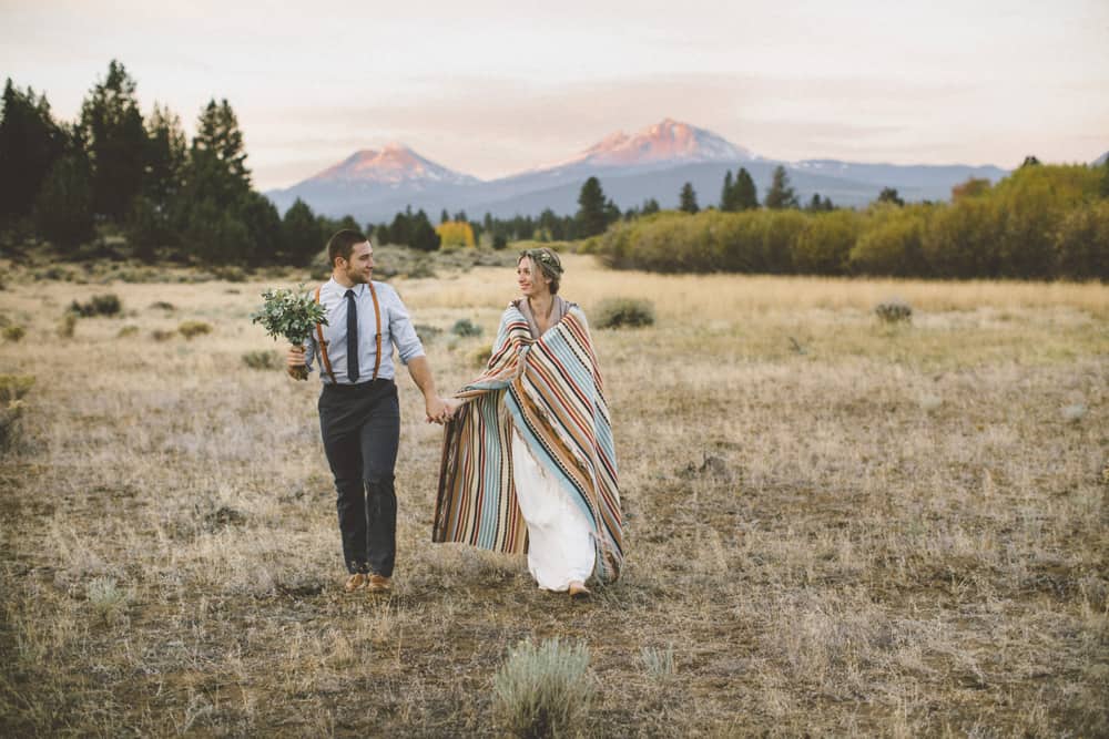 stylish mountain meadow elopement central oregon victoria carlson photography 0005