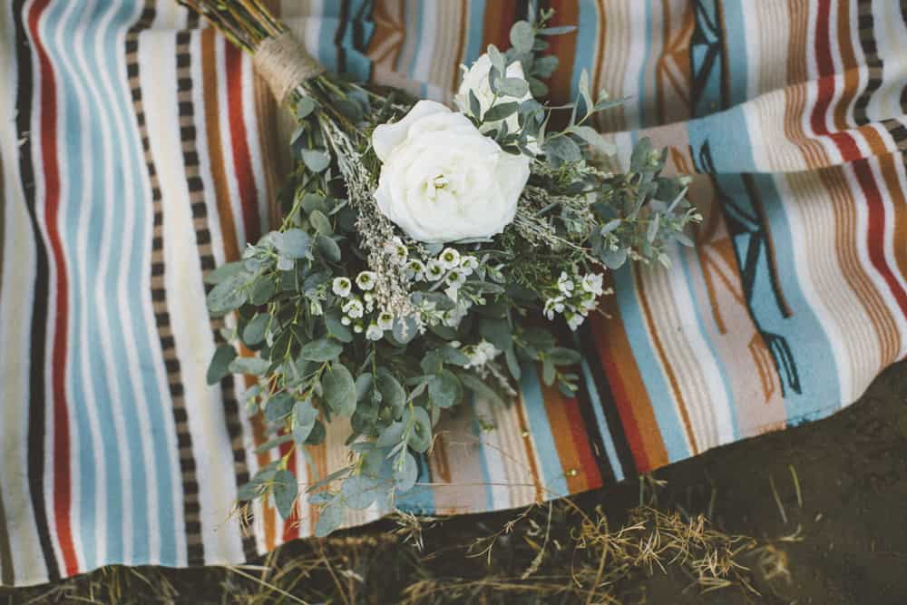 stylish mountain meadow elopement central oregon victoria carlson photography 0009