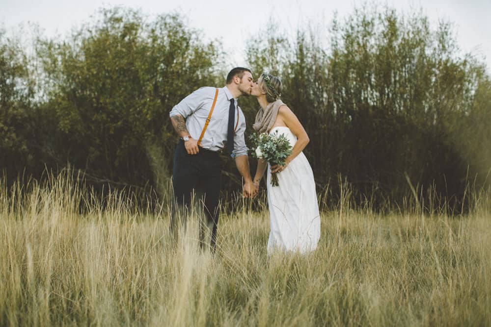 stylish mountain meadow elopement central oregon victoria carlson photography 0022