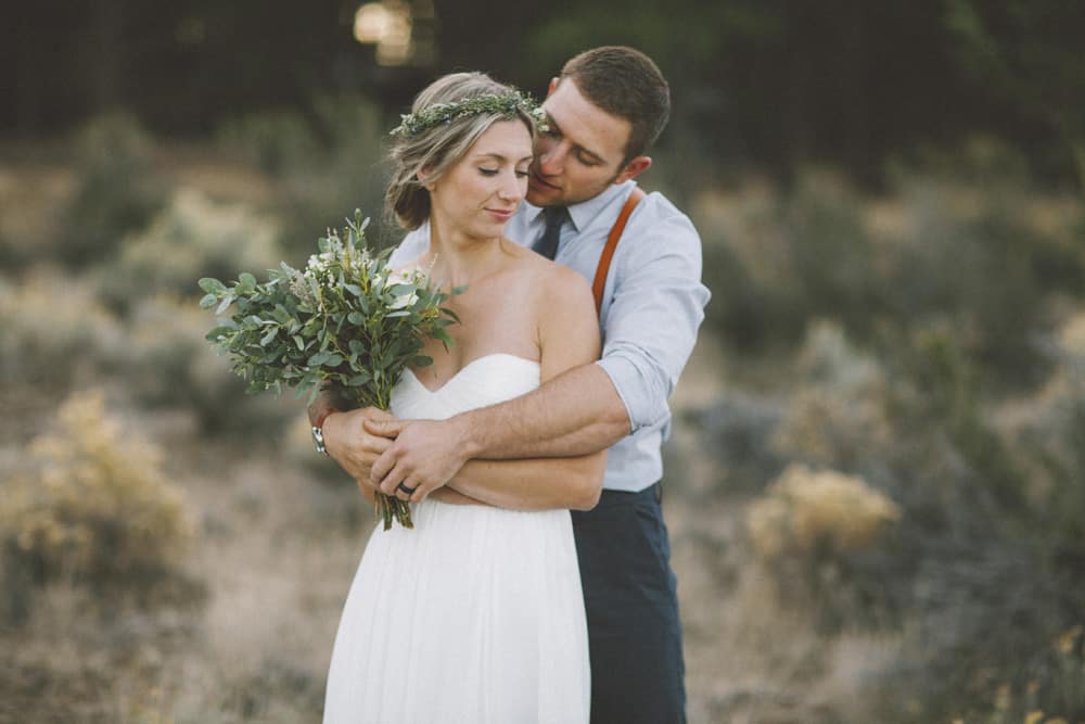 stylish mountain meadow elopement central oregon victoria carlson photography 0023