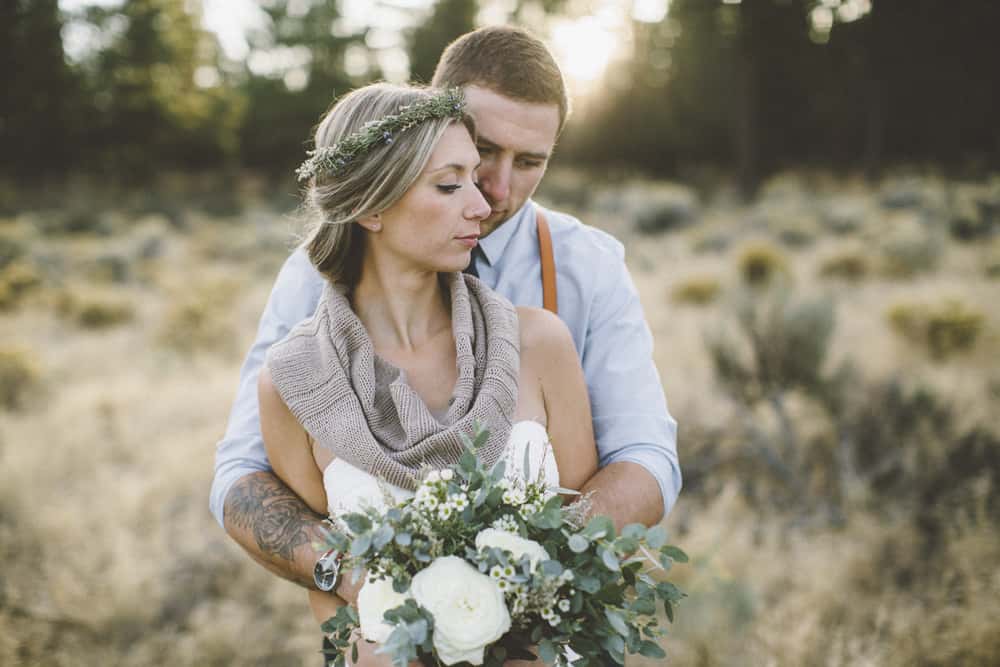 stylish mountain meadow elopement central oregon victoria carlson photography 0040