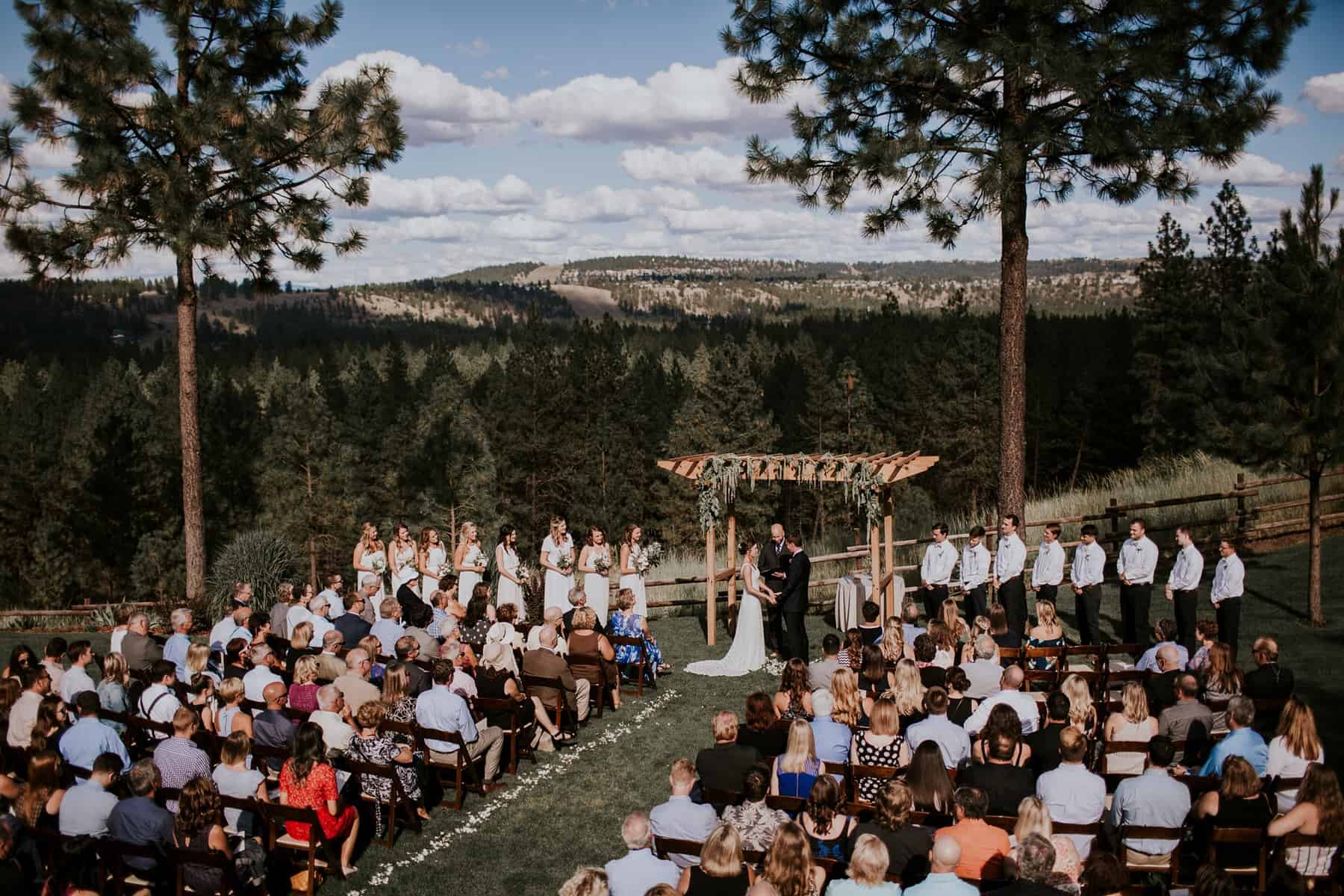 maisie-morgan-spokane-washington-pacific-northwest-backyard-wedding-00030