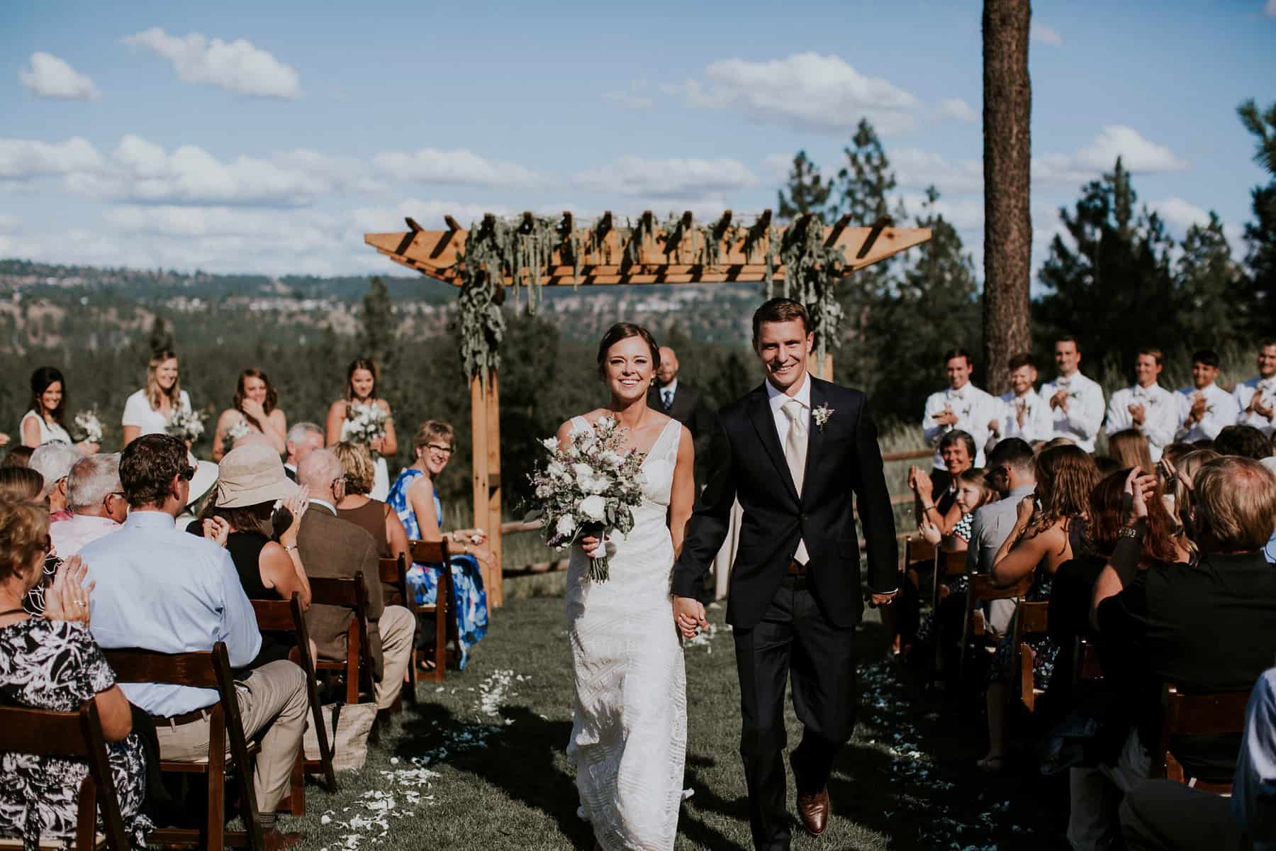 maisie-morgan-spokane-washington-pacific-northwest-backyard-wedding-00036