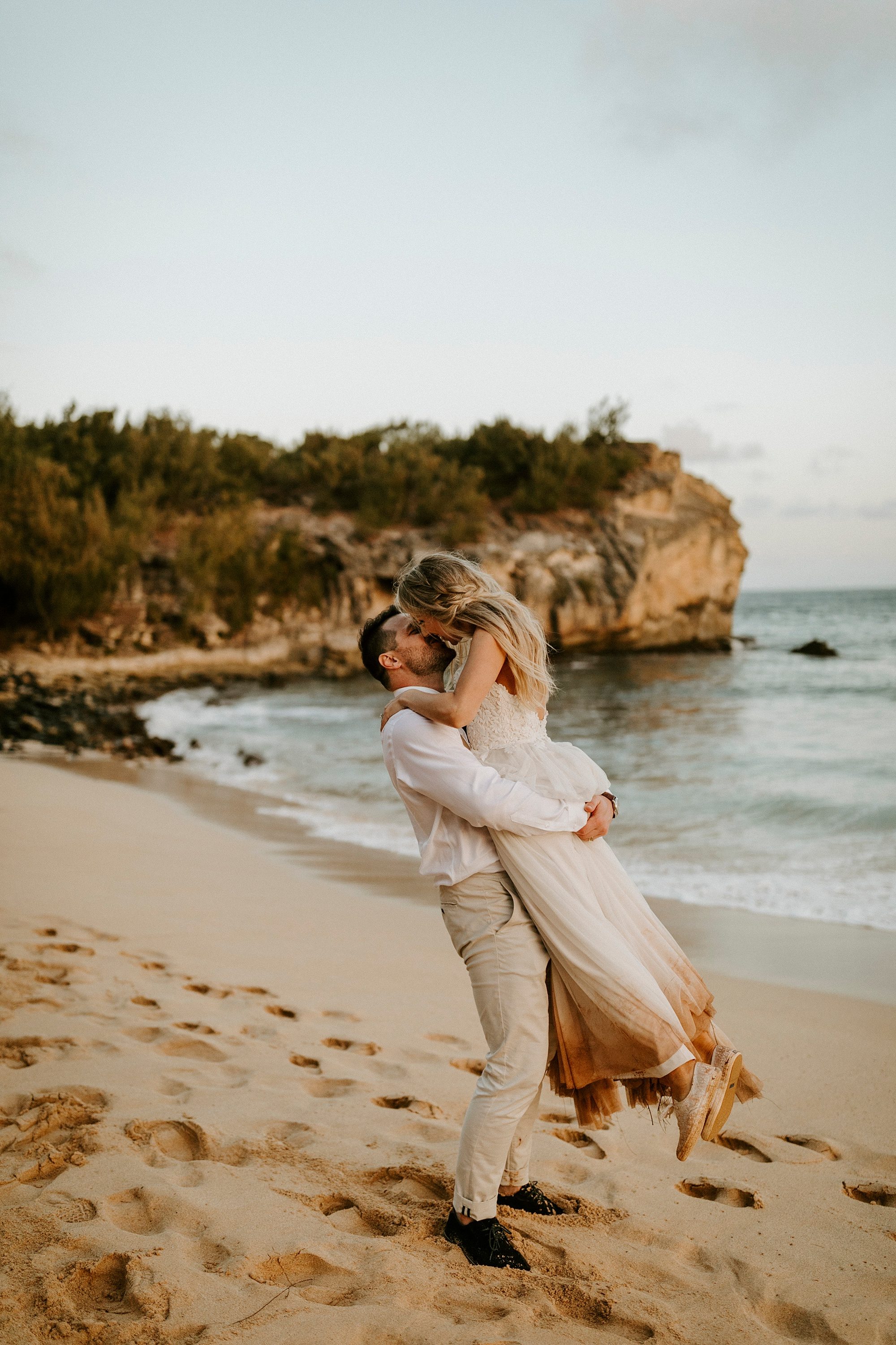 Kauai Hawaii Romantic Intimate Wedding Shipwreck Beach Portraits